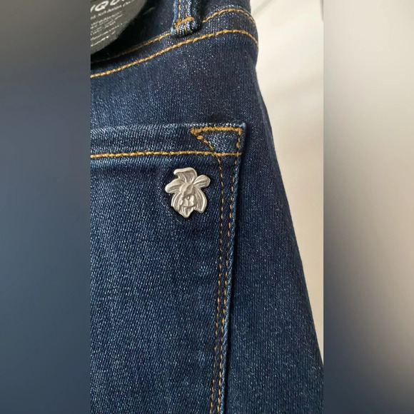 NWT Black Orchid Naomi Split Seam Bootcut Crop Jeans Size 23 - Picture 6 of 8